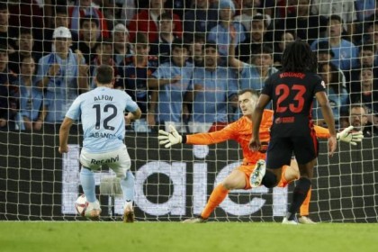 开云体育app-巴萨踢的不好但也有完胜机会，到底是谁低级了？