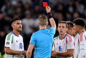 开云体育app-愚蠢红牌主场葬送好局，罗马队长成唯一失意者